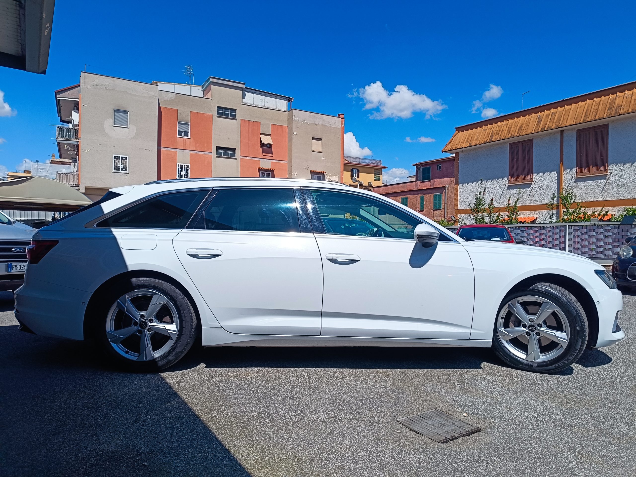 A6 Avant 2.0 tdi mhev Business s-tronic - immagine 9