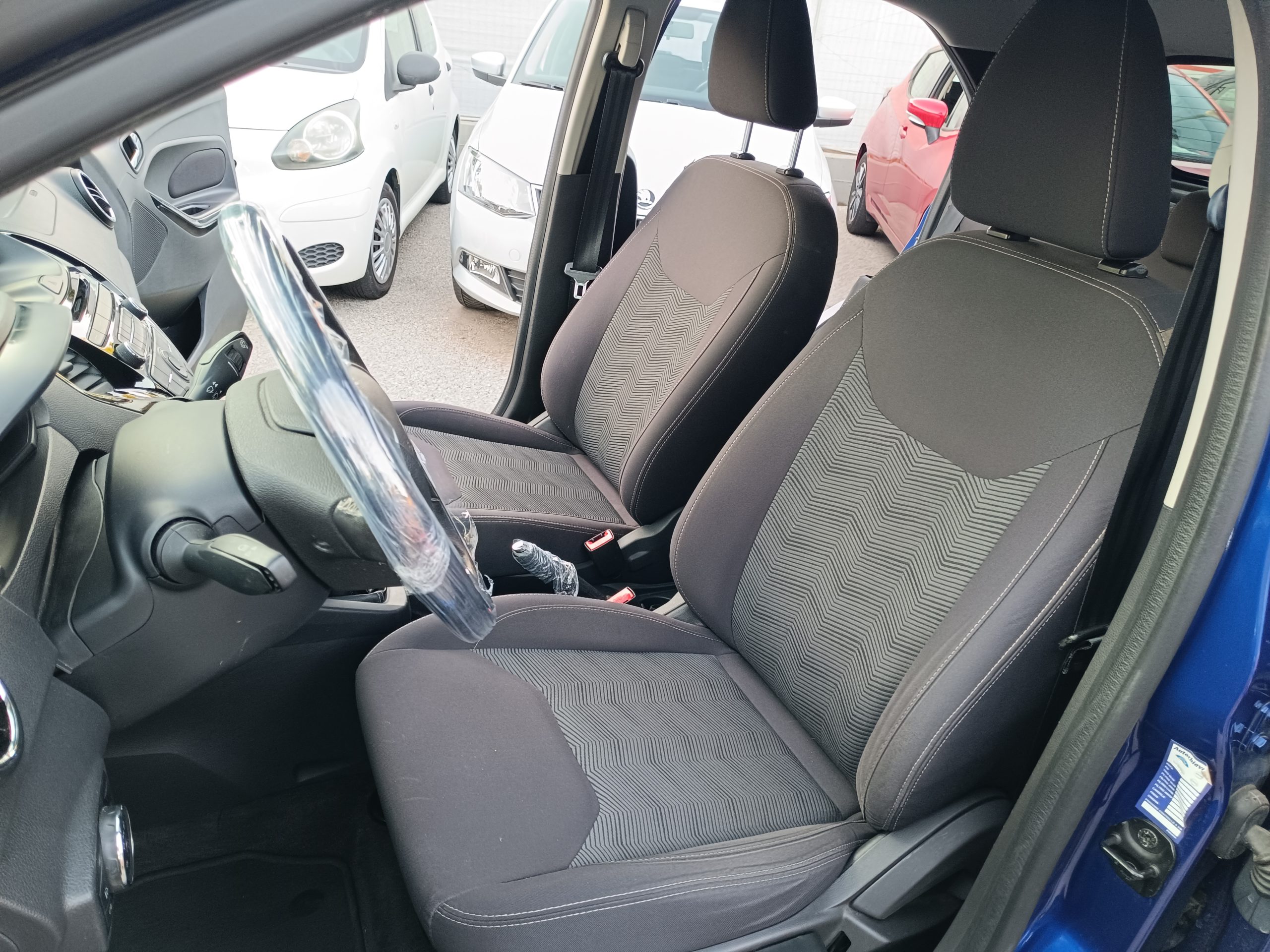 Ford Ka 1.2 Ti-VCT 85CV Ultimate - immagine 15